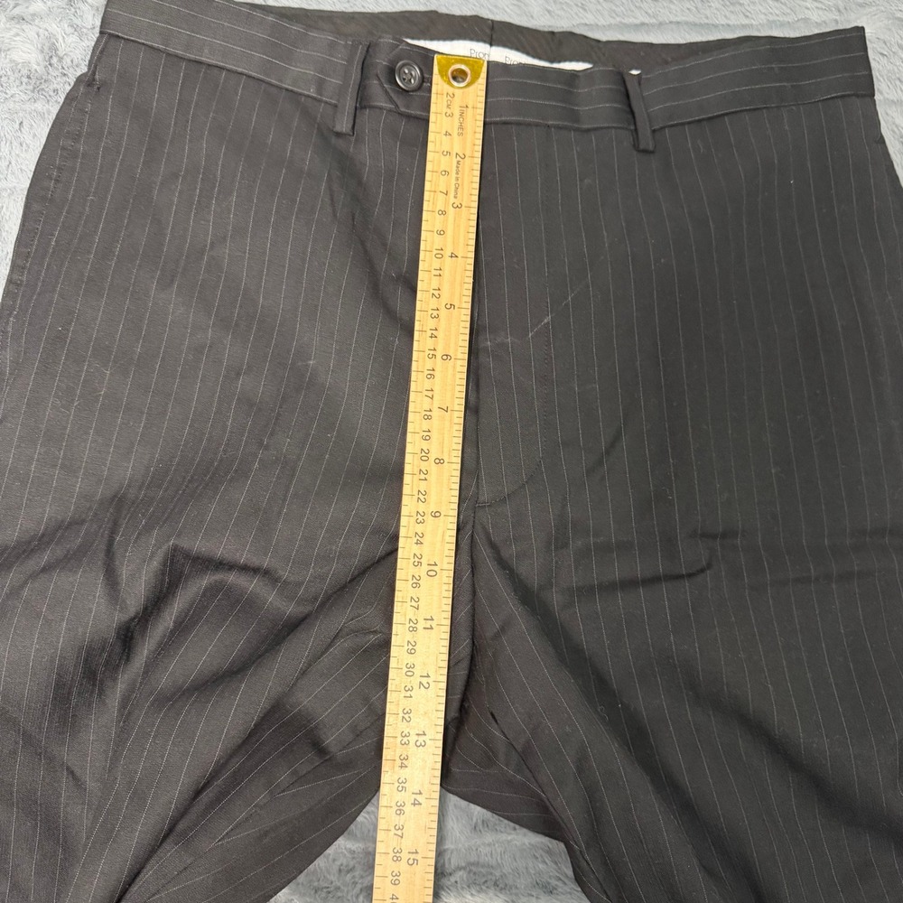 Pronto Uomo Mens Black Pinstripe 100% Wool Dress Pants Size 32 Waist Flat Front - Picture 3 of 9